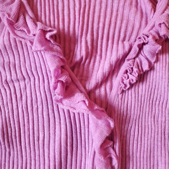 Moda International Ruffle Wrap Top - Picture 3 of 4